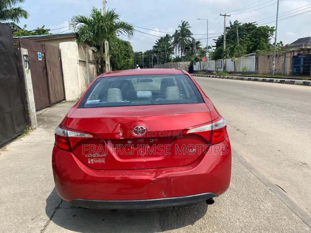 Toyota Corolla 2014 Maroon