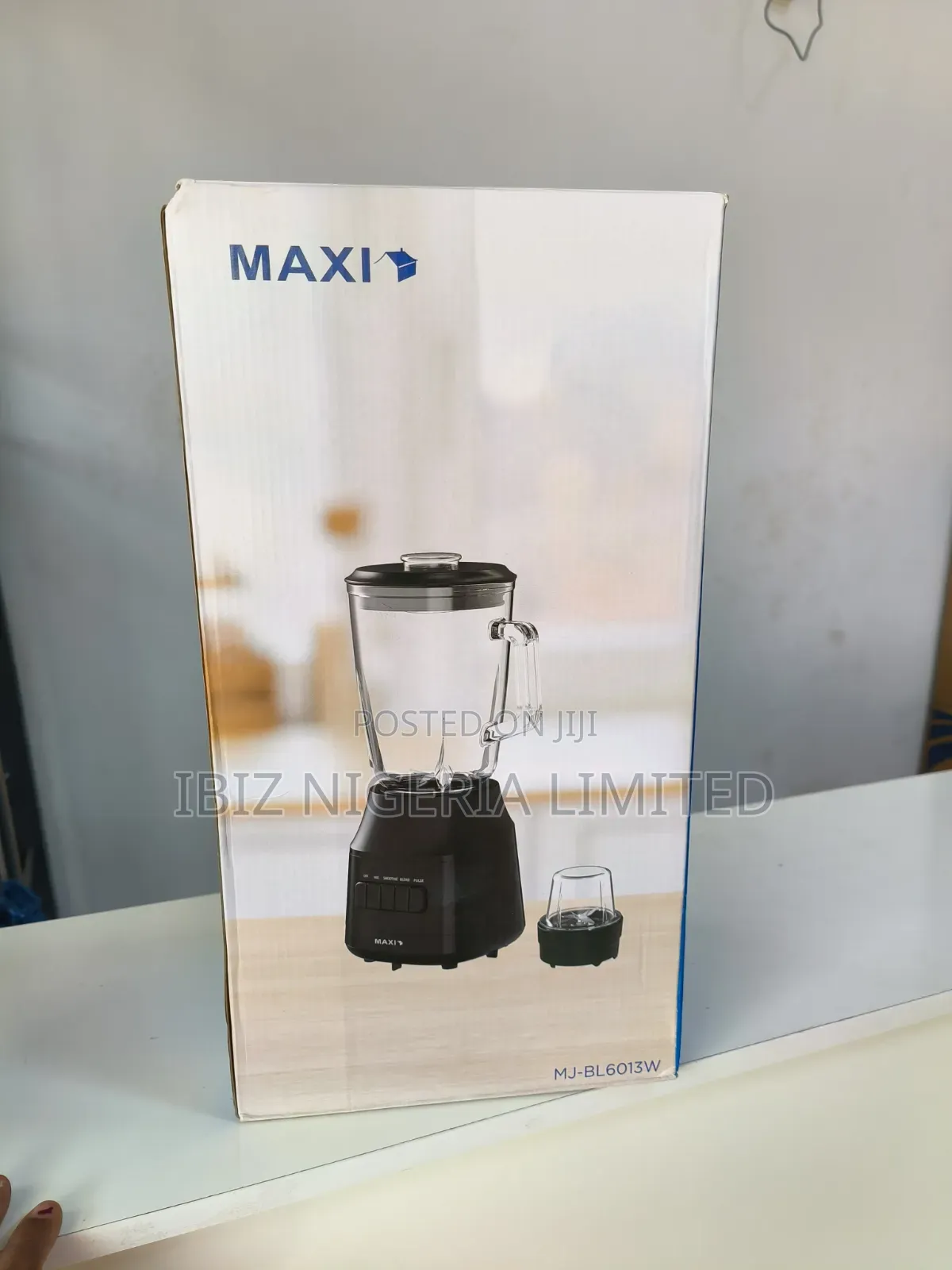 Maxi Electric Blender (600w)