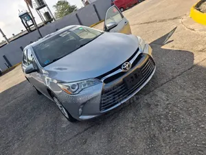 Toyota Camry 2015 Silver