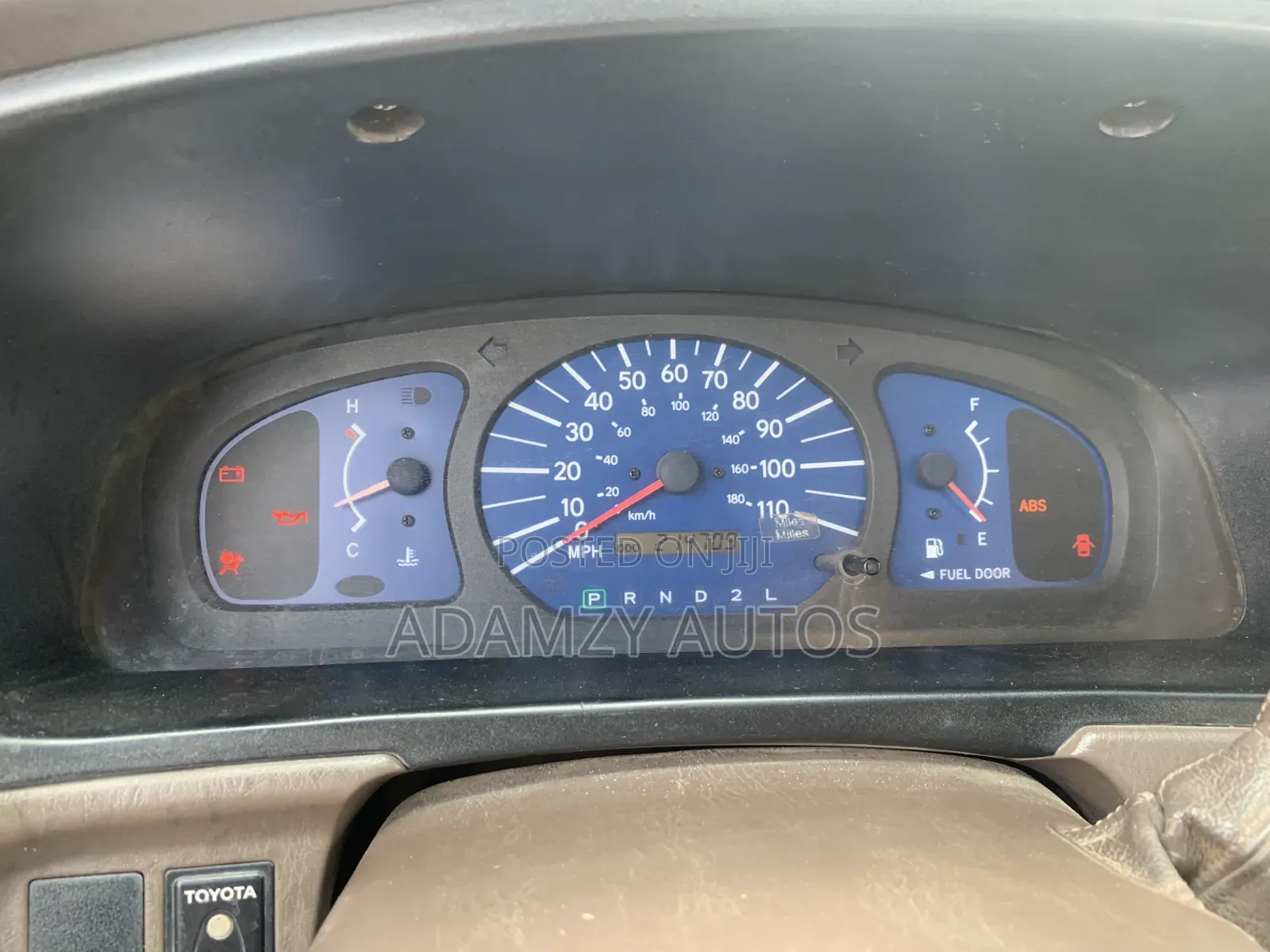 Toyota Sienna 2003 Silver