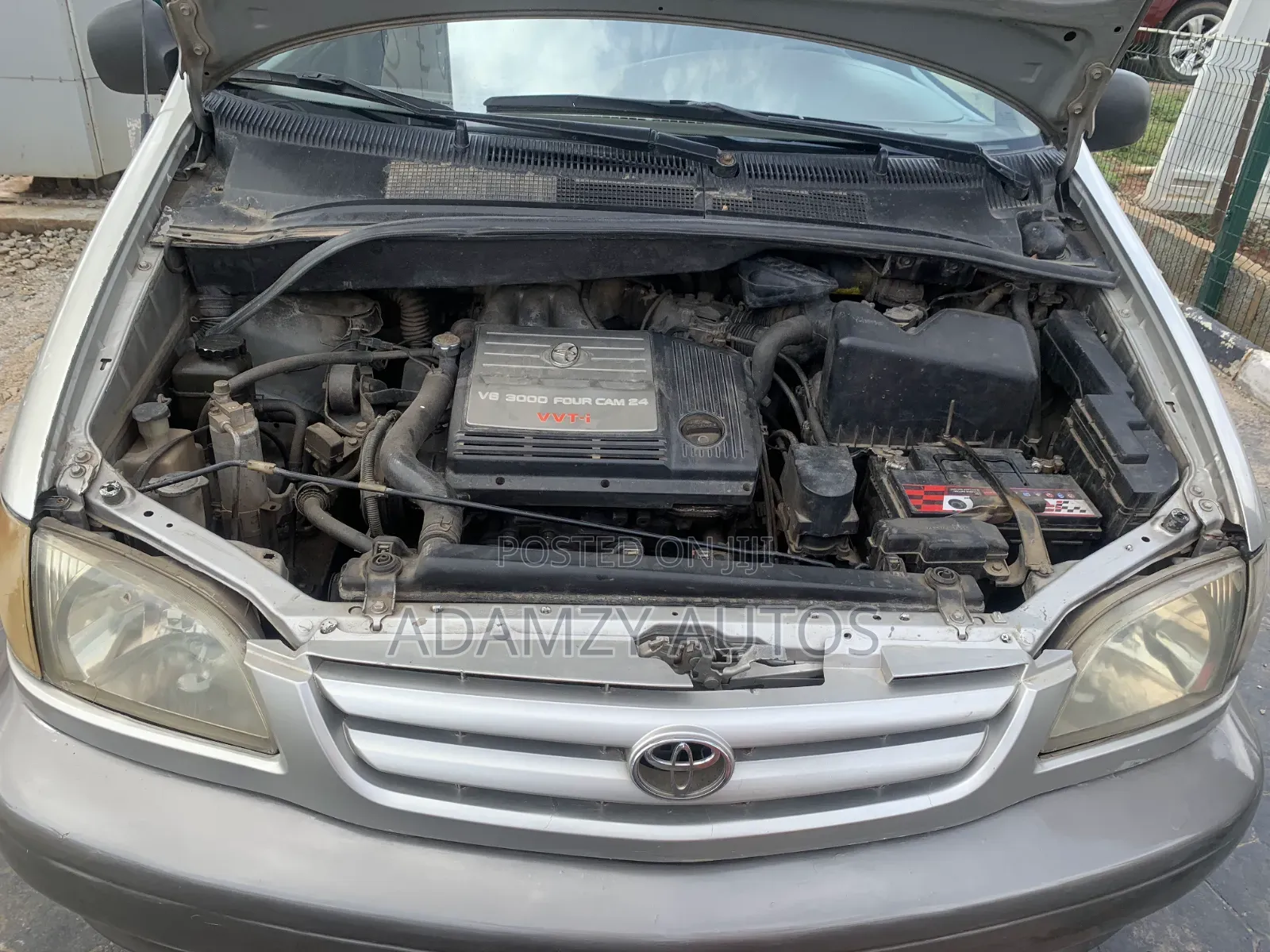Toyota Sienna 2003 Silver