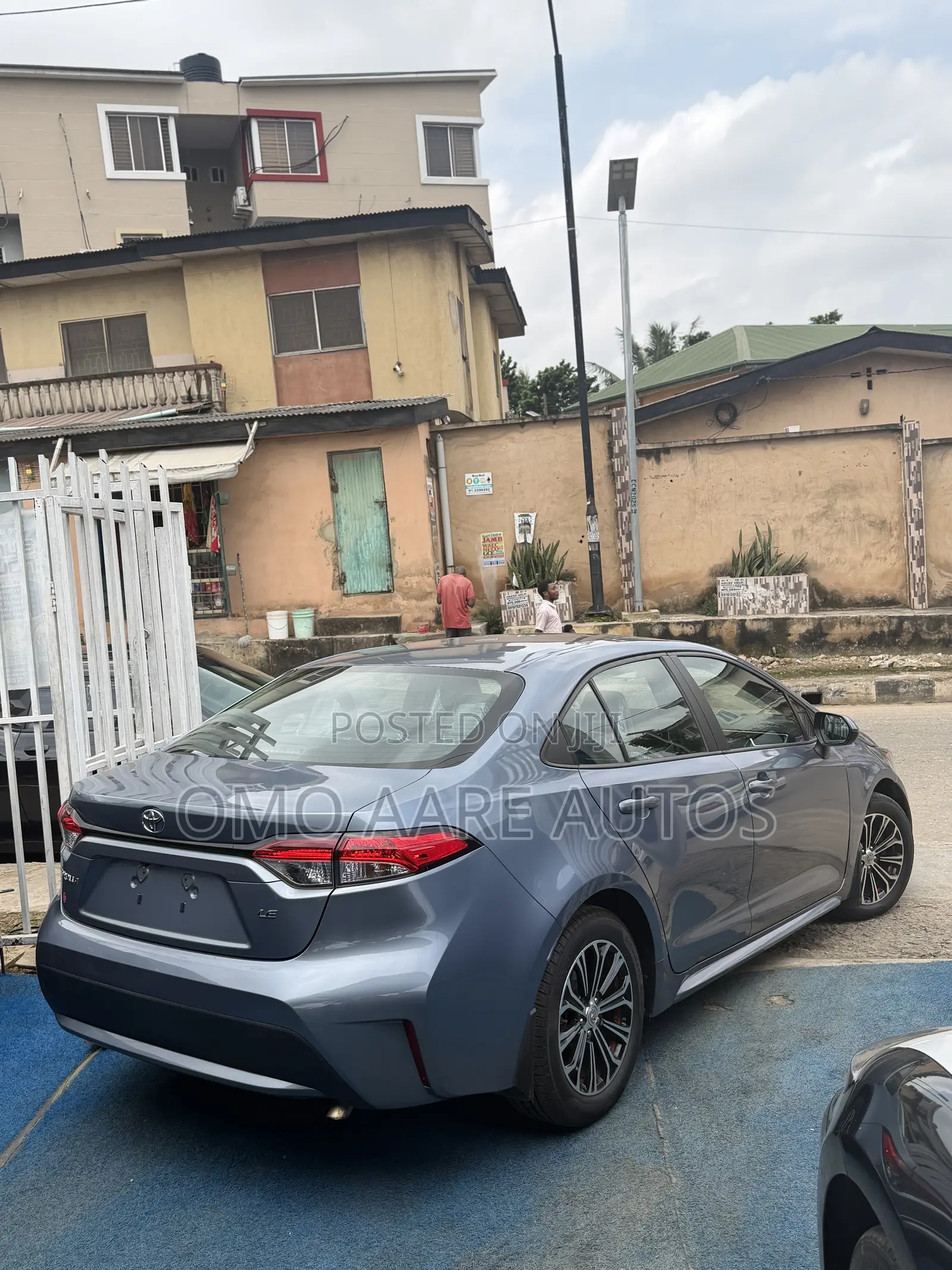 Toyota Corolla LE 2020 Gray