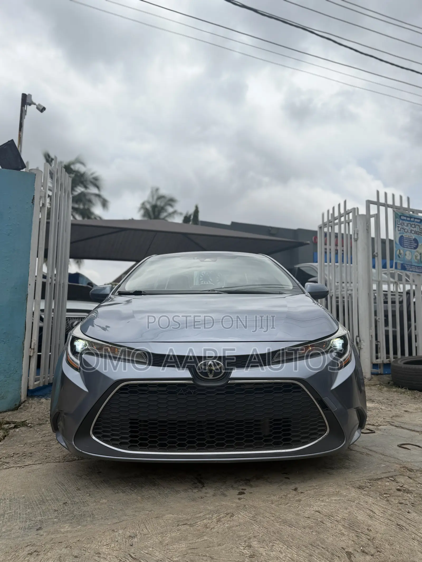 Toyota Corolla LE 2020 Gray