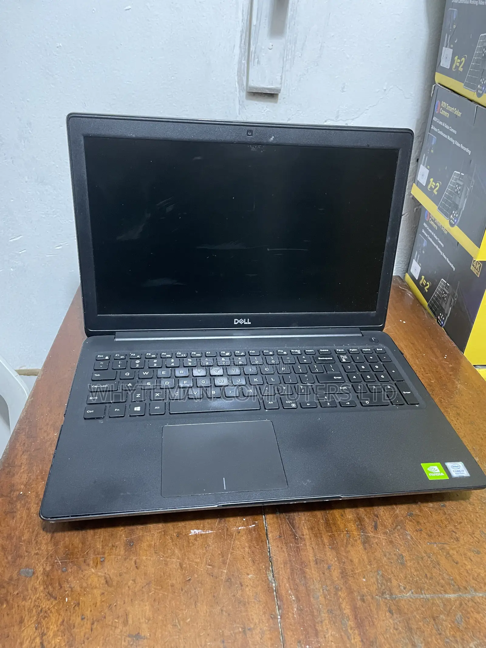 Laptop Dell Latitude 3500 16GB Intel Core i7 SSD 512GB