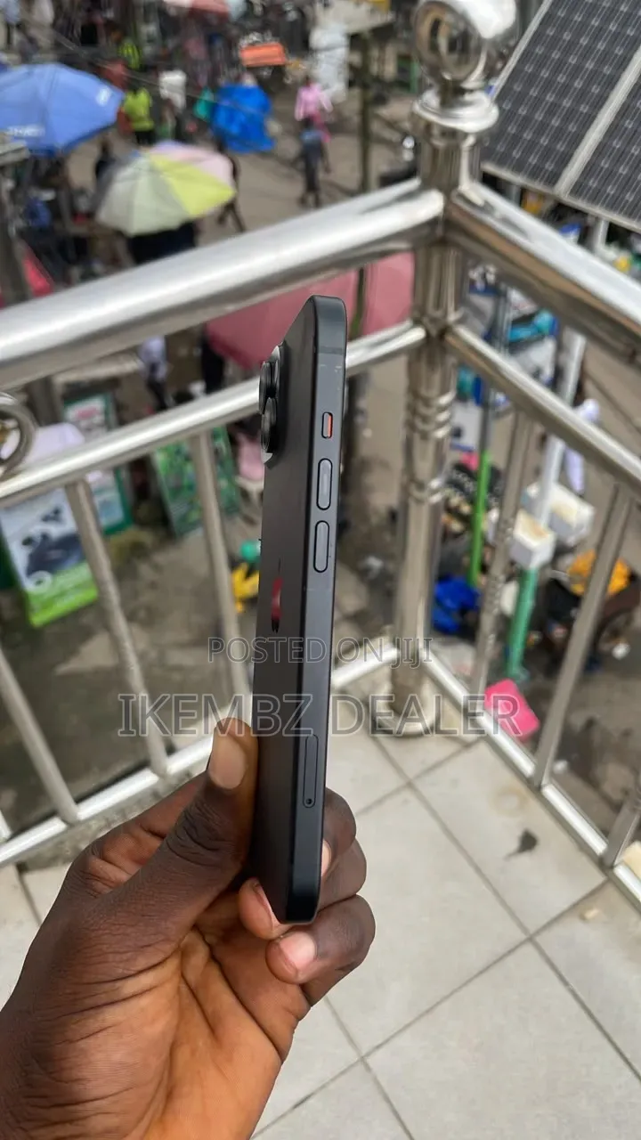 Apple iPhone 15 128 GB Black