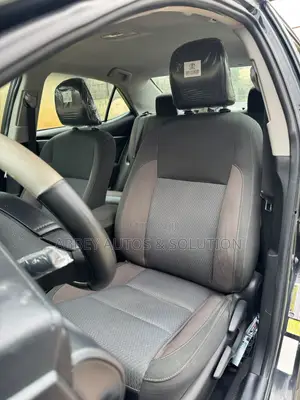 Toyota Corolla LE Eco (1.8L 4cyl 2A) 2019 Black