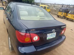 Toyota Corolla 2005 Blue