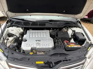 Toyota Venza 2010 White