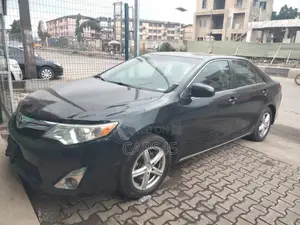 Toyota Camry 2014 Blue