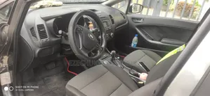 Kia Cerato 2016 Burgundy