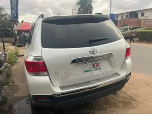 Toyota Highlander 2013 White