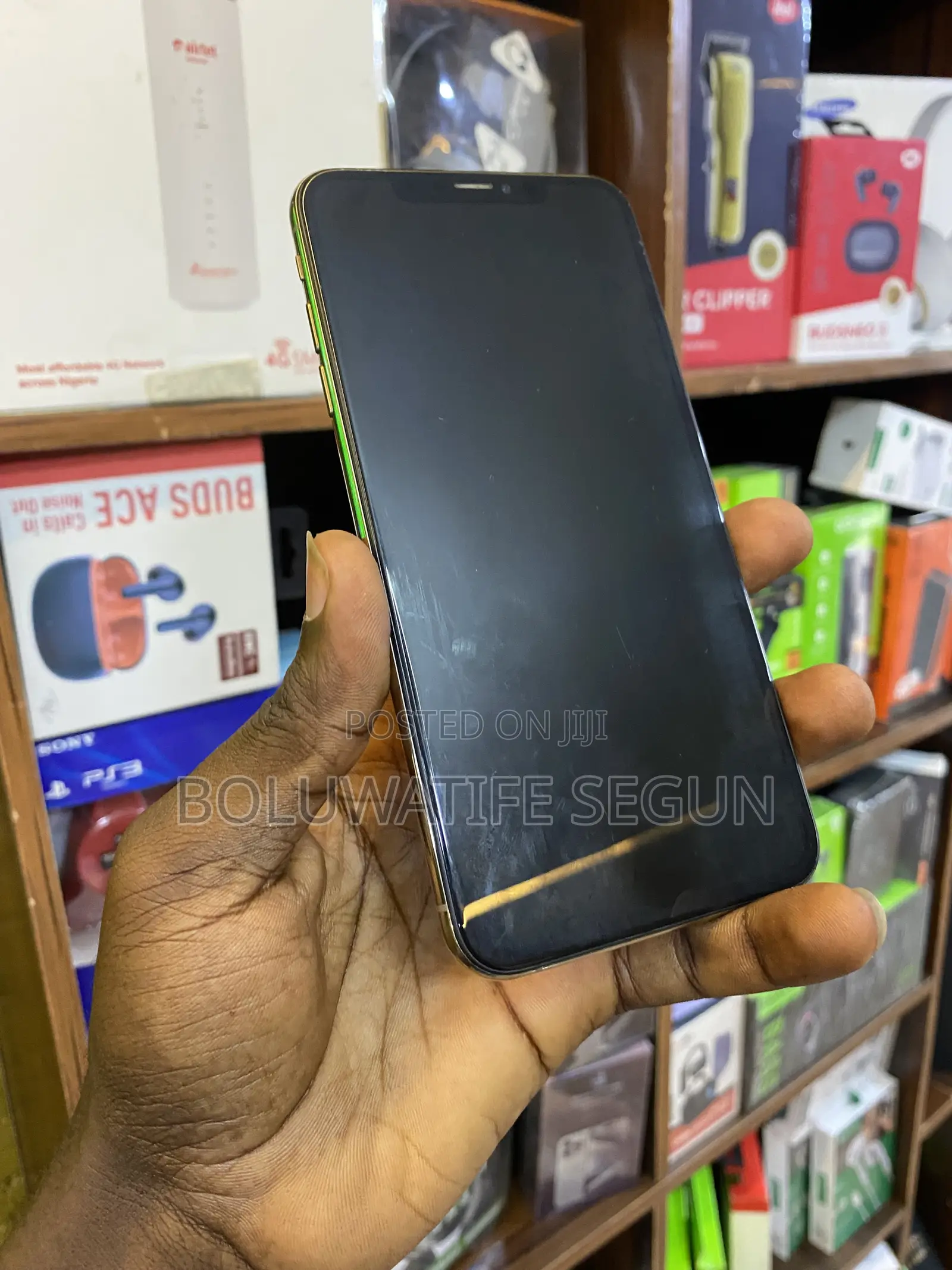 Apple iPhone XS Max 64 GB Gold