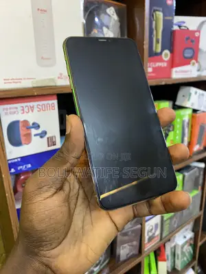 Apple iPhone XS Max 64 GB Gold