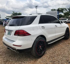 Mercedes-Benz GLE-Class 2016 White
