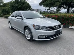 Volkswagen Passat 2016 Silver