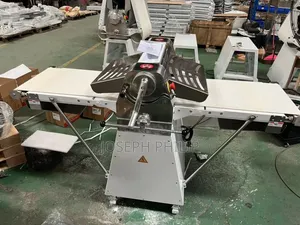 Standing Dough Shetter