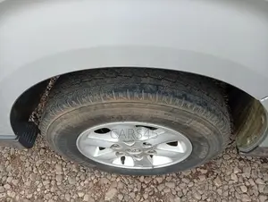 Toyota Harrier 2011 Silver