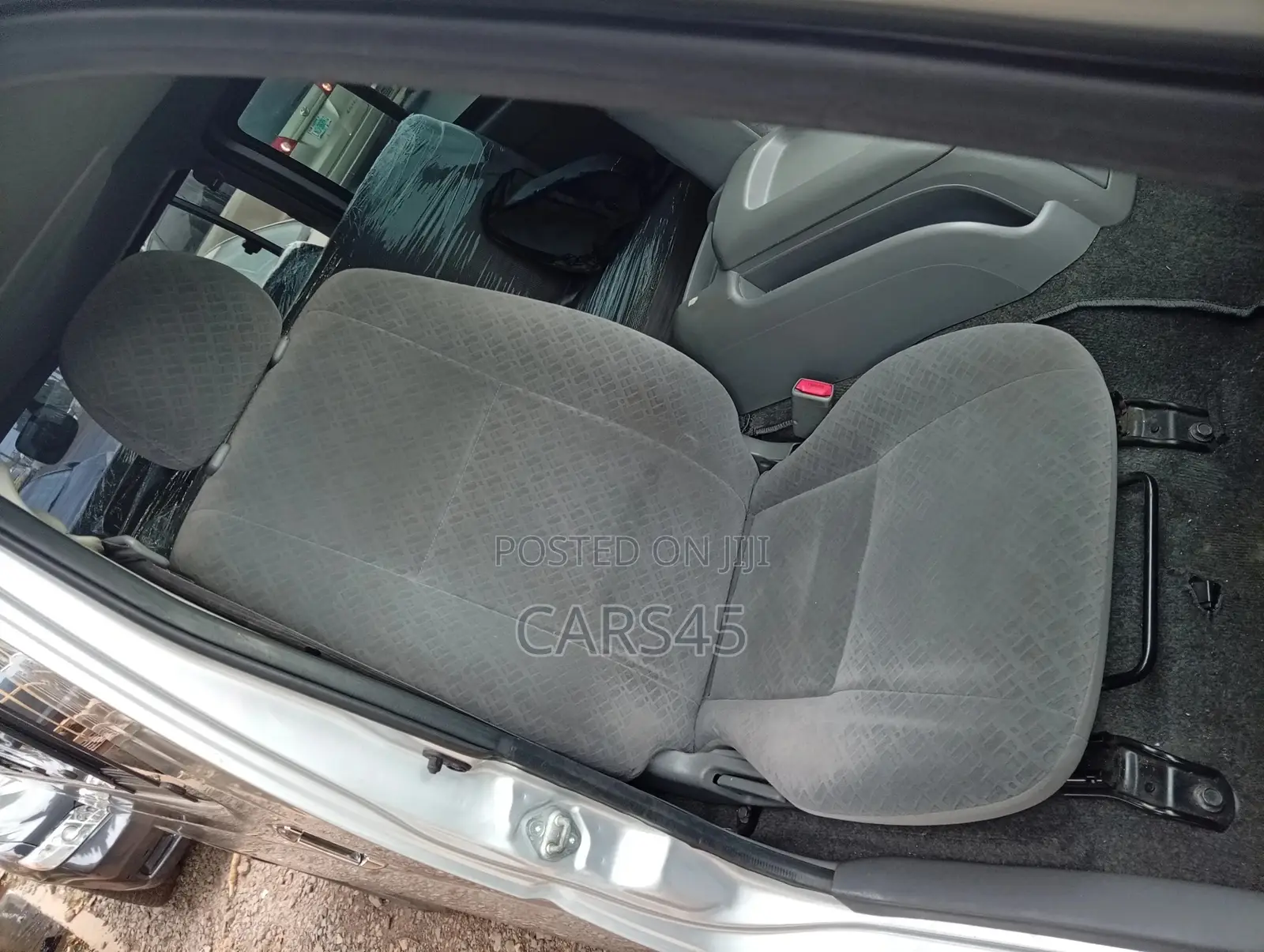 Toyota Harrier 2011 Silver