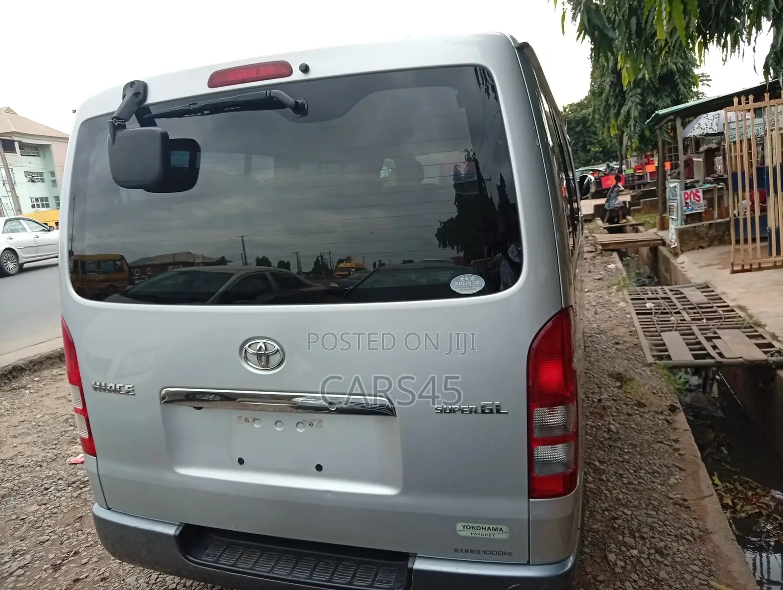 Toyota Harrier 2011 Silver