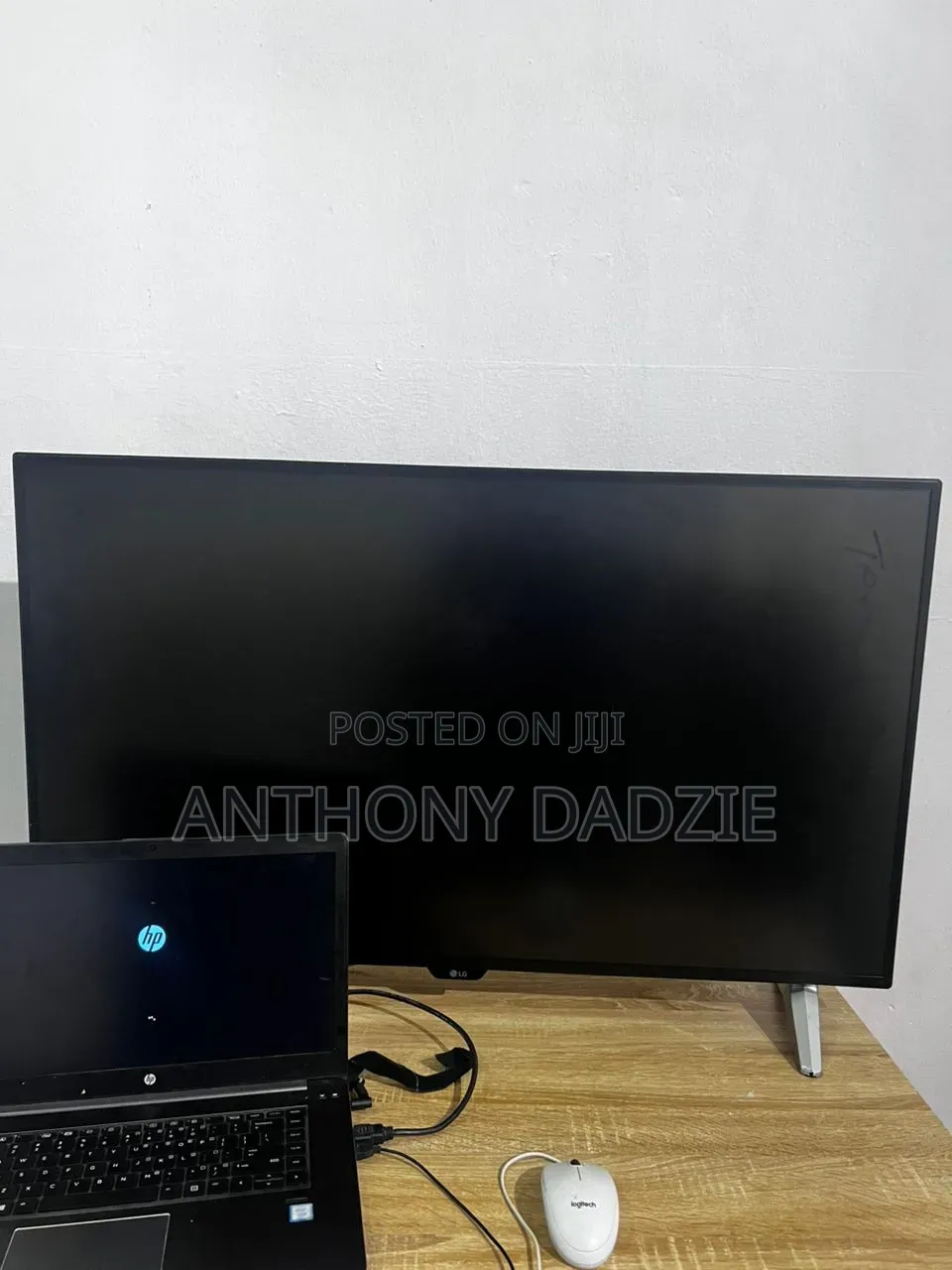 43 Inches , Ips 2022 LG Monitor