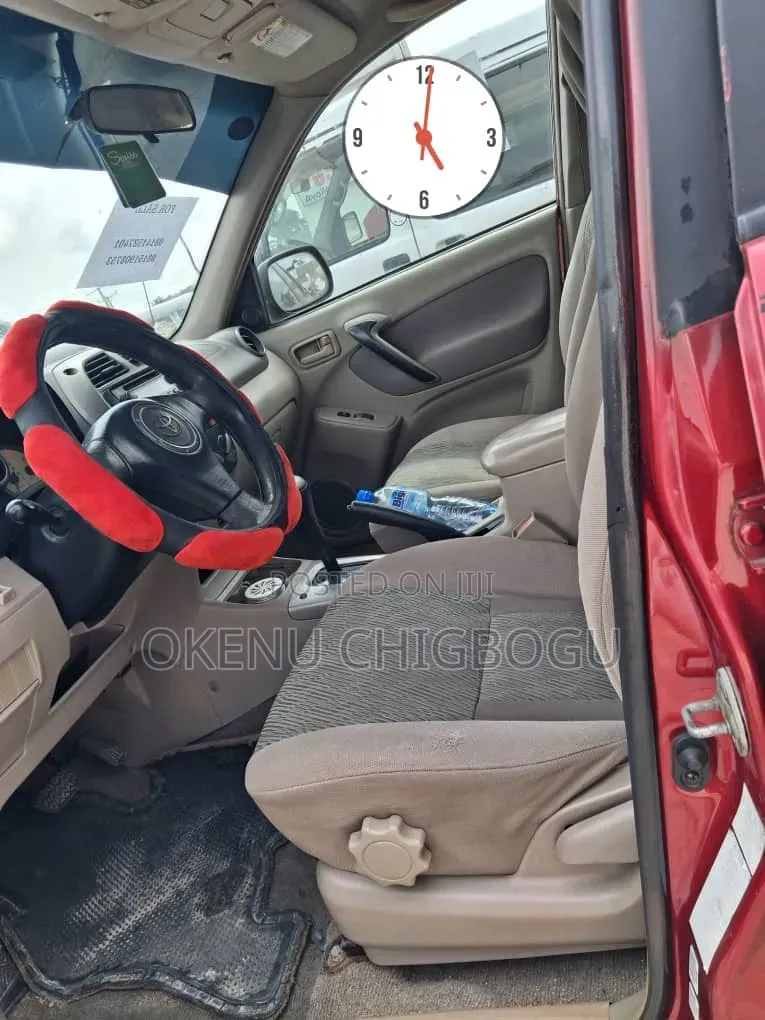 Toyota RAV4 Automatic 2003 Red