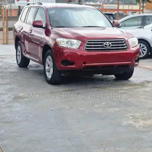 Toyota Highlander SE 2010 Maroon
