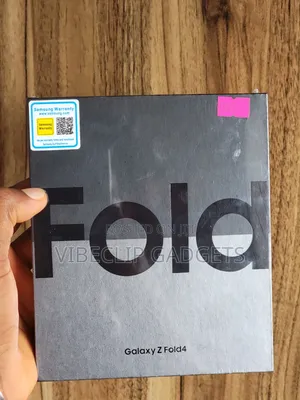 New Samsung Galaxy Z Fold4 256 GB Black