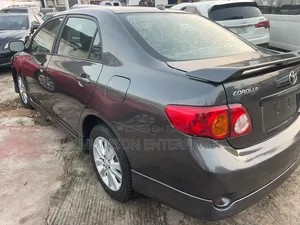 Toyota Corolla S 4dr Sedan (1.8L 4cyl 4A) 2010 Gray