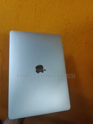 Laptop Apple MacBook Pro 2017 16GB Intel Core i5 SSD 256GB