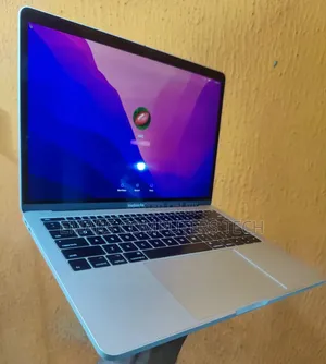 Laptop Apple MacBook Pro 2017 16GB Intel Core i5 SSD 256GB