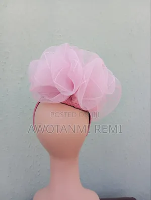Fascinator