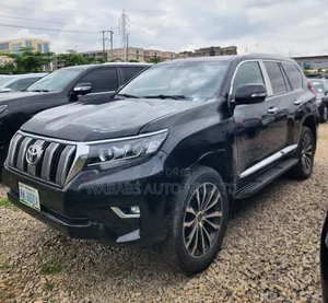 Toyota Land Cruiser Prado 2013 Black
