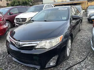 Toyota Camry XLE 4dr Sedan (2.5L 4cyl 6A) 2014 Black