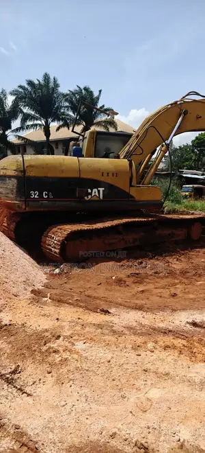 320bl Escavator