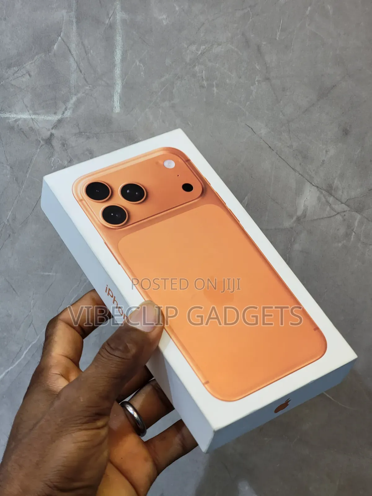 New Apple iPhone 17 Pro Max 512 GB Orange