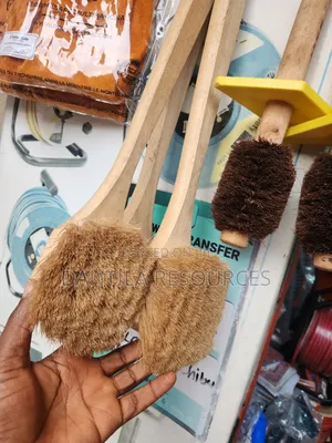 Fender Brush