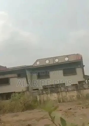 Premier Institution Etc 4 Sale at Sagamu Ogun State, Nigeria