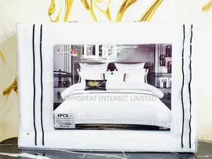 4PCS Luxury White Stripe Cotton Bedding Set – Queen Size