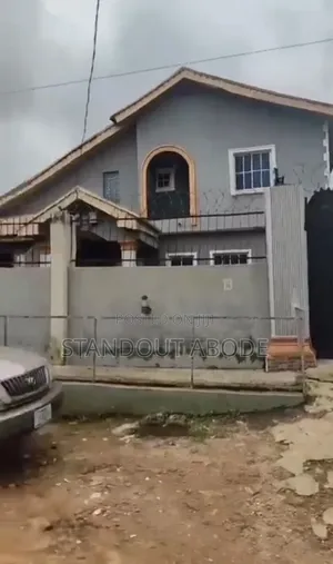 3bdrm Duplex in Olorunfemi Estate, Igando / Ikotun/Igando for sale