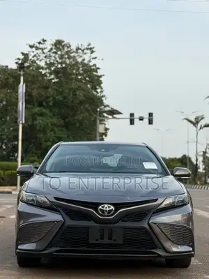 Toyota Camry 2021 Gray