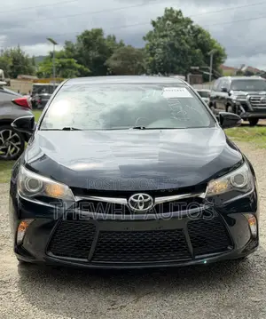 Toyota Camry SE 4dr Sedan (2.5L 4cyl 6A) 2016 Blue