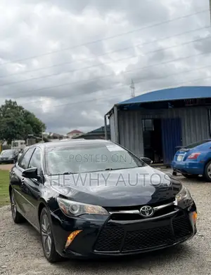 Toyota Camry SE 4dr Sedan (2.5L 4cyl 6A) 2016 Blue