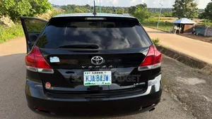 Toyota Venza LE 4dr Wagon AWD (2.7L 4cyl 6A) 2015 Black