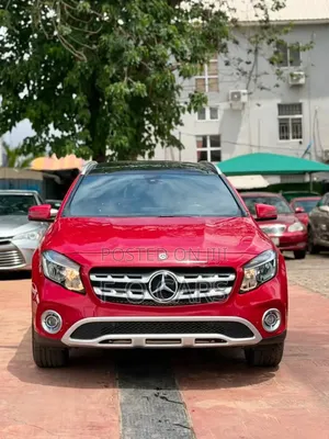 Mercedes-Benz GLA-Class 2017 Red