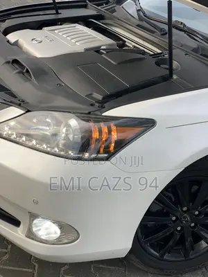 Lexus ES 350 2011 White