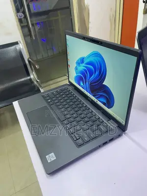 Laptop Dell Latitude 7410 16GB Intel Core i7 SSD 256GB