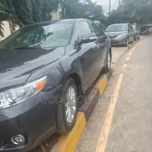 Toyota Camry 2012 Gray