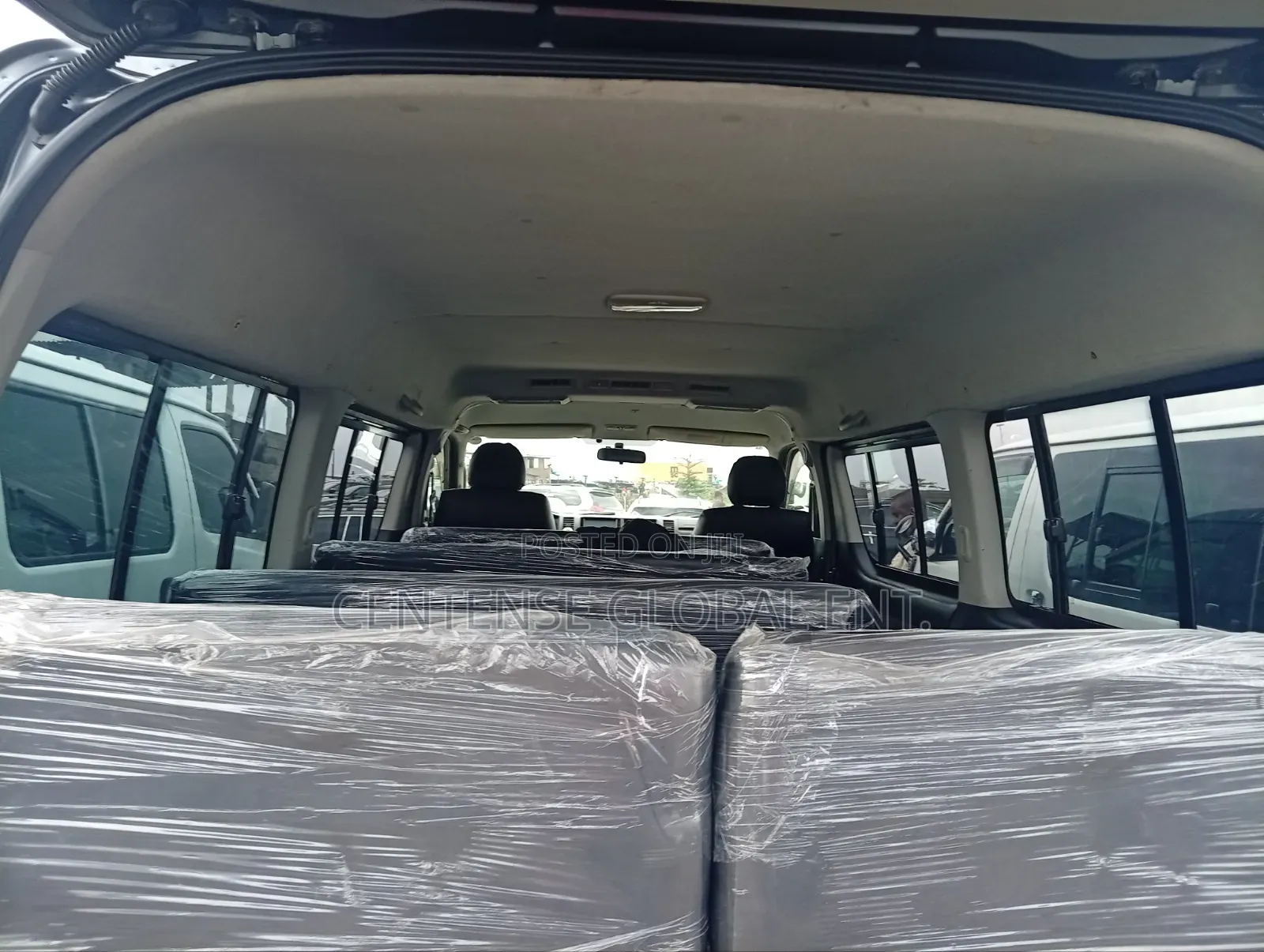Toyota HiAce 2012 Grey