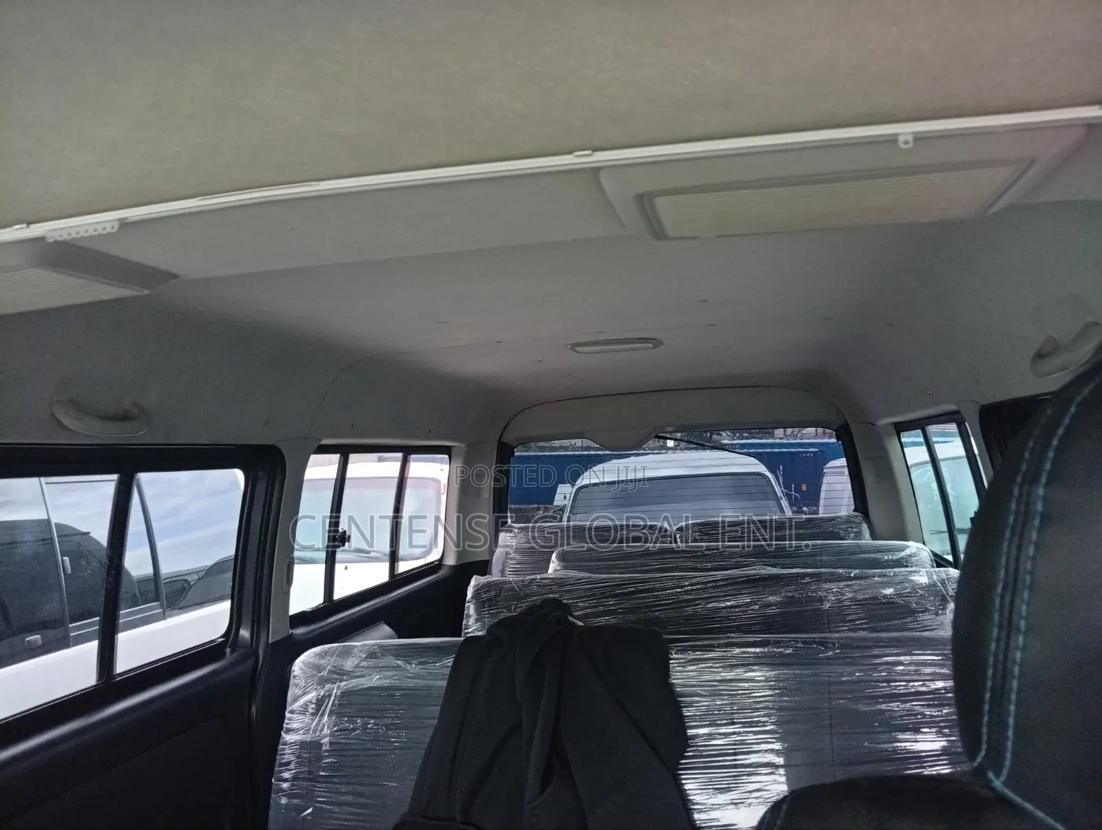 Toyota HiAce 2012 Grey