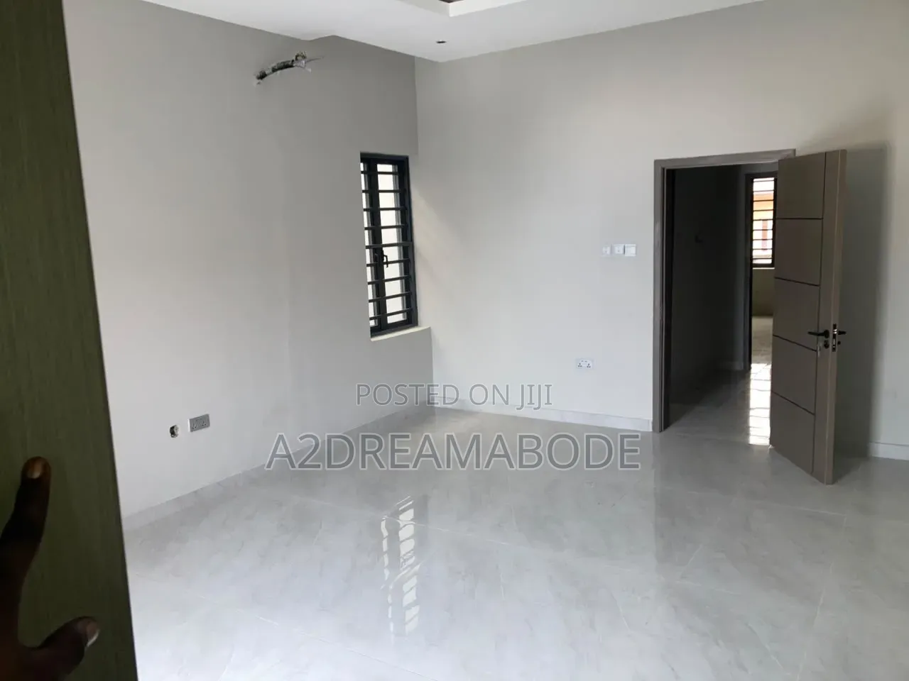 5bdrm Duplex in Ikeja Gra for rent
